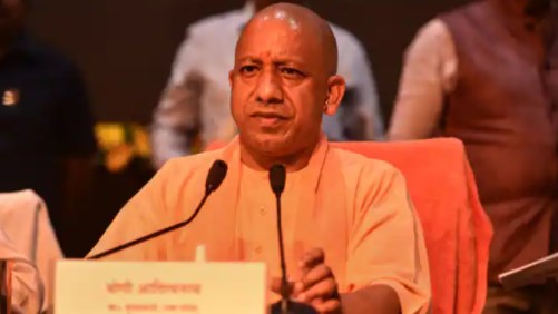 यूपी के कोटेदारों को बड़ा तोहफा दे सकते हैं सीएम योगी, 80 हजार लोगों को होगा फायदा 