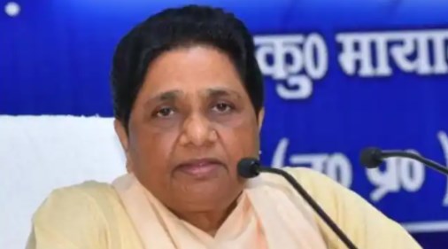 गैरजरूरी मुद्दों में उलझा रही सरकार, देश में बढ़ेगी निरंकुशता, मायावती का केंद्र सरकार पर निशाना