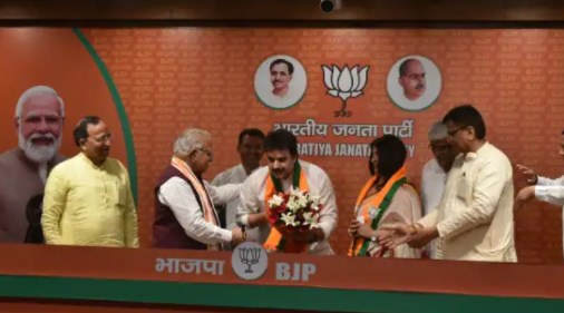 भाजपा में शामिल हुए कुलदीप बिश्नोई, 6 साल बाद फिर छोड़ा कांग्रेस का साथ