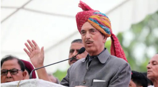 गुलाम नबी आजाद के जाने के फायदे गिना रही कांग्रेस, याद दिला दी 1977 की बड़ी चुनावी हार
