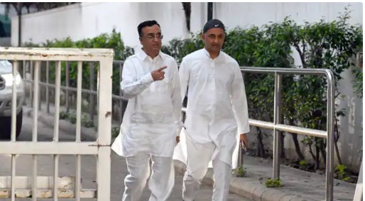 आखिरी वक्त तक उम्मीदवार की तलाश, कांग्रेस को मिलेगा कोई नया चेहरा?