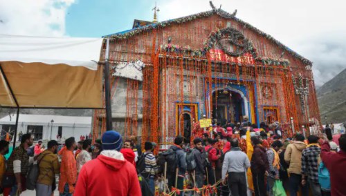 चार धाम करने पहुंचे 44 लाख श्रद्धालु, PM नरेंद्र मोदी भी होंगे शामिल, टूट गया सालों का रिकॉर्ड