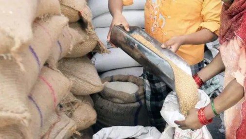 मुफ्त राशन की स्कीम कब तक चला पाएगी सरकार?