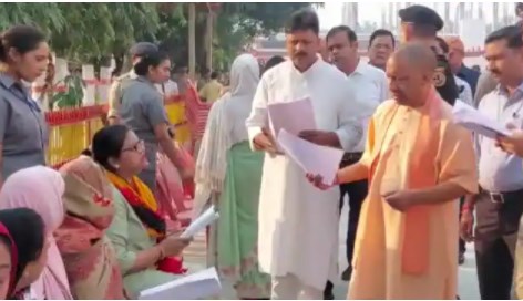 भूमि पर कब्जा करने वालों की अब खैर नहीं, सीएम योगी ने दिया यह निर्देश