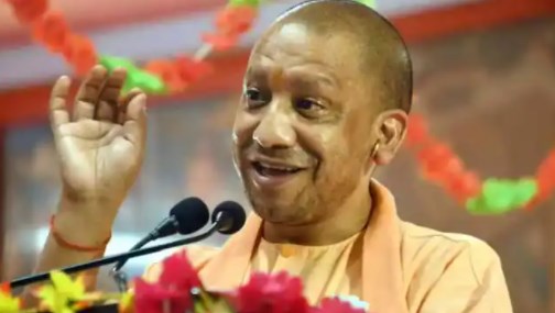 देवरिया में बोले योगी-  कानून तोड़ने वालों का जीना हराम कर देंगे
