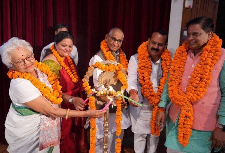 Students present scintillating educational-Cultural items