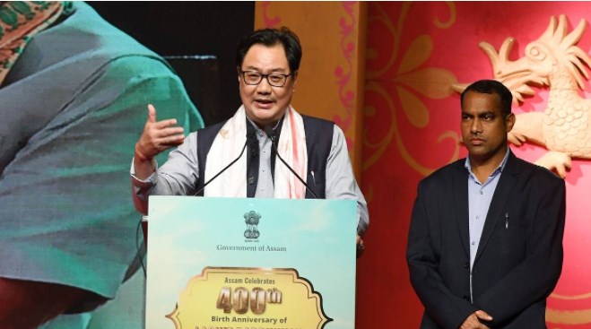 सरकार और न्यायपालिका दो भाइयों की तरह, एक दूसरे से लड़ना गलत- बोले किरेन रिजीजु