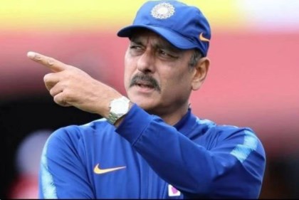 रवि शास्त्री ने चुना वो खिलाड़ी, जिसे बनाना चाहिए T20I फाॅर्मेट का नया कप्तान