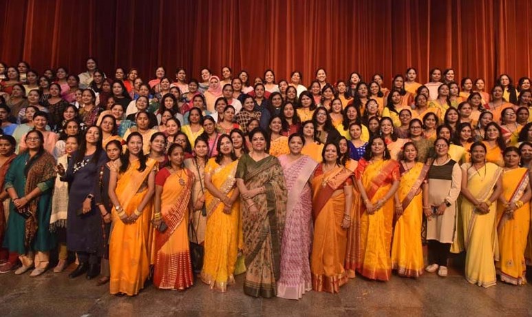 CMS Aliganj Campus celebrates Annual Parents Day