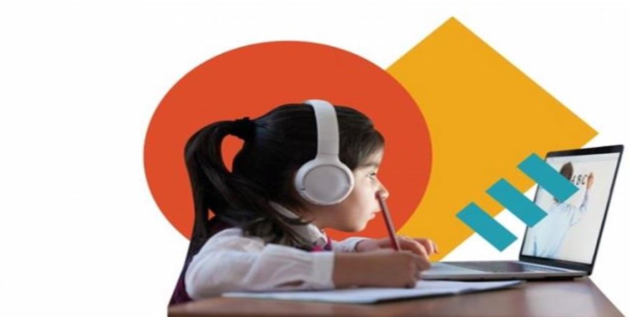 डिजिटल शिक्षाः अब टीवी स्क्रीन पर किताबें पढ़ेंगे छात्र