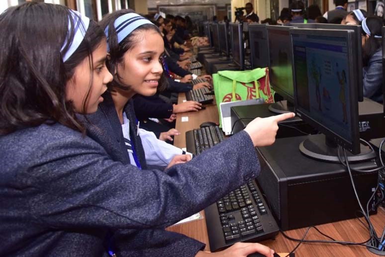 Participants show skills and knowledge in debate and digital comic books