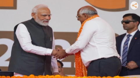भूपेंद्र पटेल दूसरी बार गुजरात के मुख्यमंत्री बने, 16 मंत्रियों ने भी ली शपथ