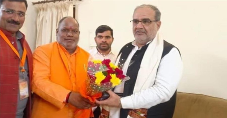 BJP प्रदेश अध्यक्ष भूपेंद्र सिंह चौधरी पहुंचे काशी, बाबा विश्वनाथ के करेंगे दर्शन पूजन