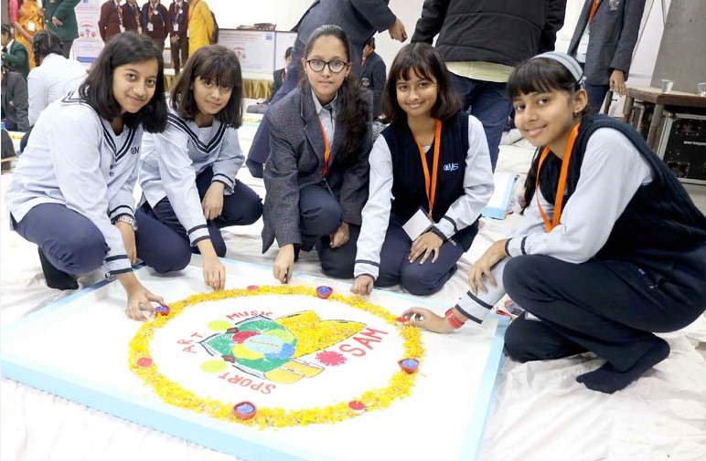 इण्टरनेशनल स्पोर्टस, आर्टस एण्ड म्यूजिक प्रतियोगिता ‘सैम-2022’ के तीसरे दिन बिखरी ज्ञान-विज्ञान व  कलात्मक प्रतिभा की इन्द्रधनुषी छटा 