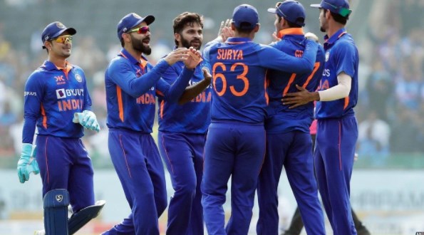 भारत ने न्यूज़ीलैंड को दूसरे वनडे में हराया, सिरीज़ पर क़ब्ज़ा, वनडे रैंकिंग में उलटफेर