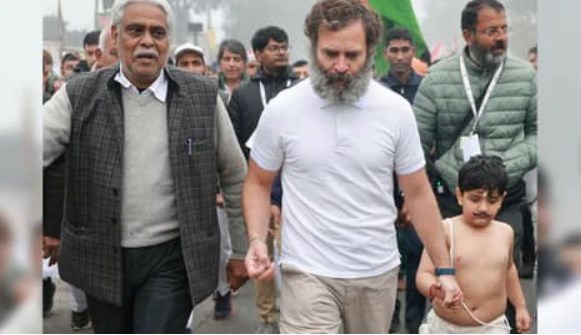 जनेऊधारी बच्चे पर बुरे फंसे राहुल गांधी, गलत तरीके से पहनने पर हो रहे ट्रोल