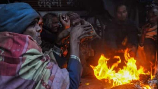 उत्तर भारत में कड़ाके की ठंड, यूपी-बिहार समेत इन राज्यों में चेतावनी