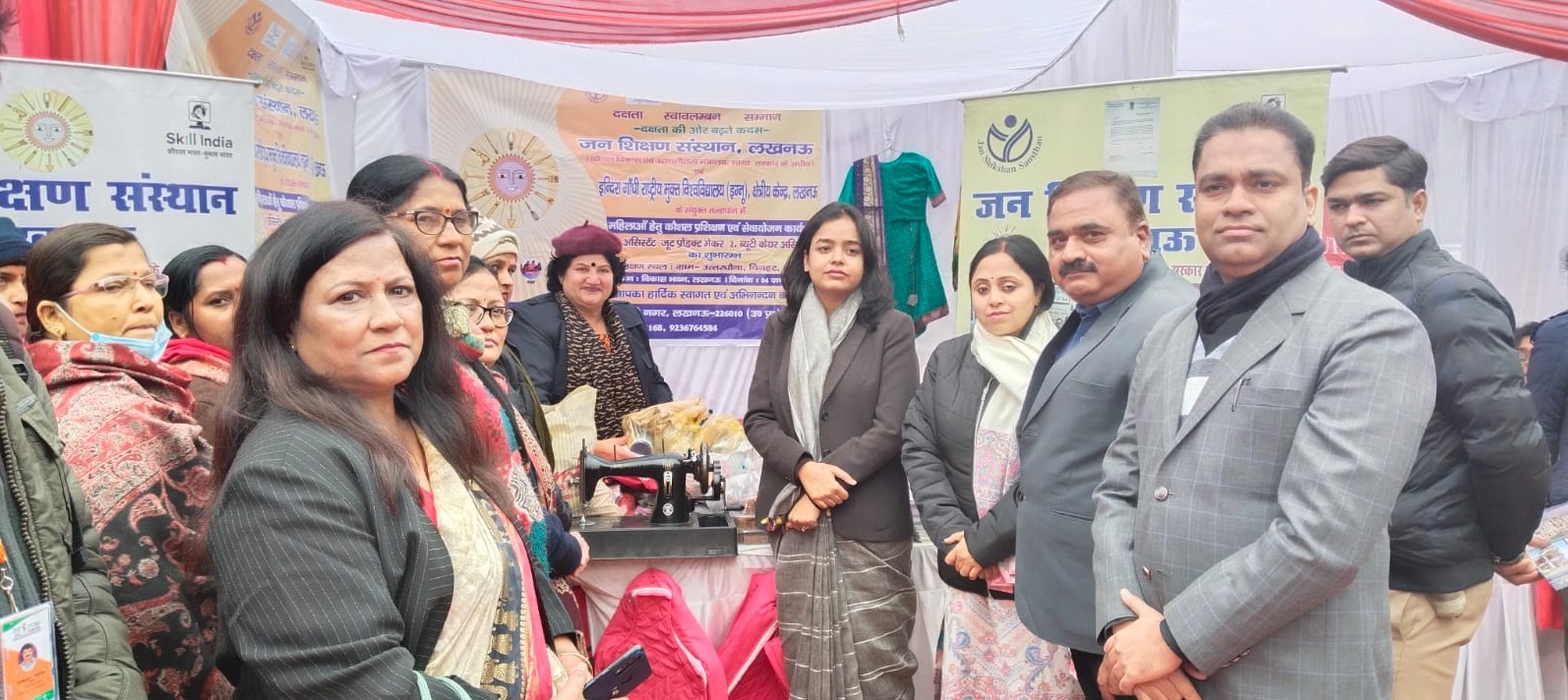 निराश्रित ,परित्यक्ता , जरूरतमंद महिलाओं को आत्मनिर्भर बनाये जाने हेतु मेगा स्वावलम्बन कैम्प का आयोजन 