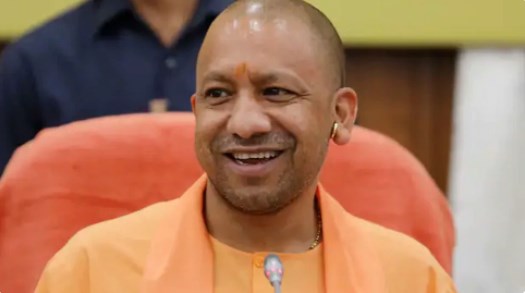 सड़क हादसों पर लगाम लगाने के लिए CM योगी ने सुझाया ऐसा फॉर्मूला, हर तरफ हो रही चर्चा