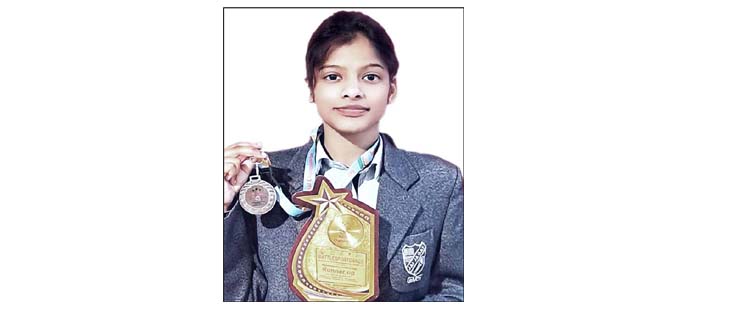 CMS student Tanishq Bansal wins Silver Medal 