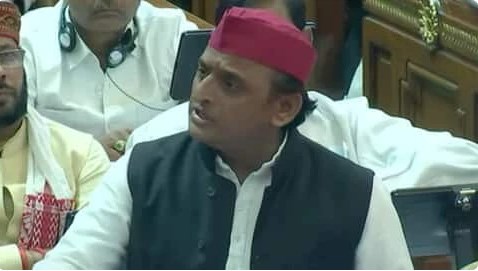 हम रामचरितमानस के खिलाफ नहीं, अखिलेश यादव बोले- ताड़न का अर्थ सभी को पता, योगी चौपाई पढ़कर सुना दें