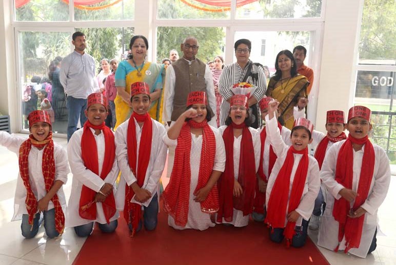 ओपेन डे समारोह में बच्चों की बहुमुखी प्रतिभा देख गद्गद् हुए अभिभावक