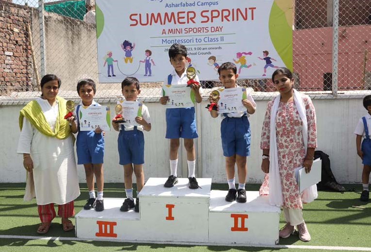 Mini Sports Day of CMS Asharfabad Campus held