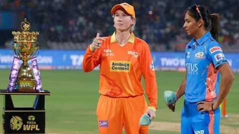 पहले मैच में इस प्लेइंग इलेवन के साथ उतरी गुजरात और मुंबई