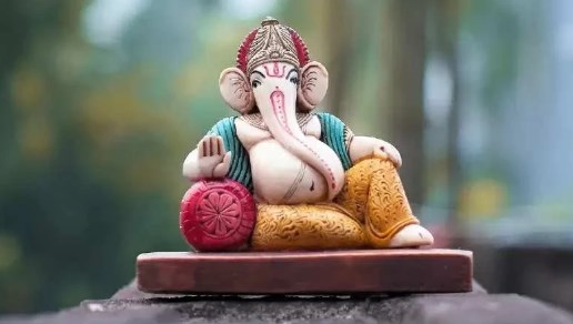 कब है चैत्र विनायक चतुर्थी, जानिए तारीख और उपाय