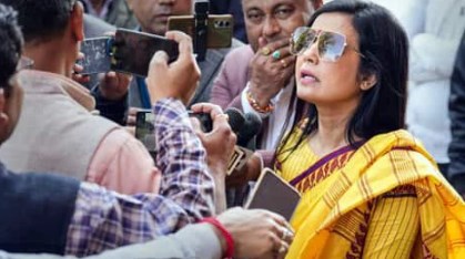 हमाम में सब नंगे... अडानी से मुलाकात पर महुआ मोइत्रा का पवार पर तीखा हमला
