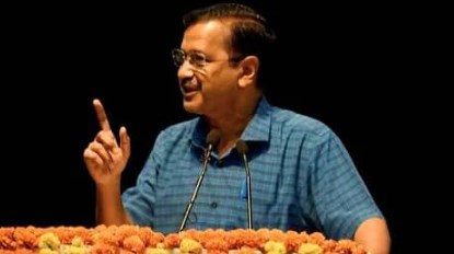 मिट्टी में मिला दिया आंदोलन; कभी केजरीवाल के थे करीबी, अब बंगले को लेकर खूब सुनाया