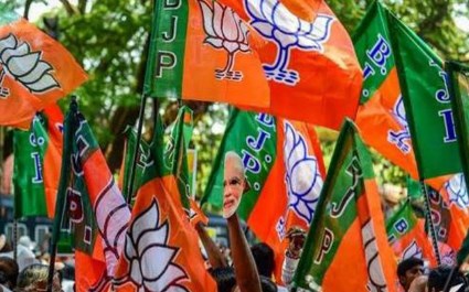 जिताऊ उम्मीदवार खोज रहीं पार्टियां, भाजपा करा रही दावेदारों का आंतरिक सर्वे