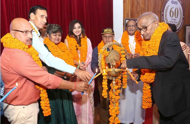 Roaring excitement among students for good healthy cinema
