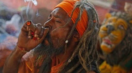 भगवान शिव के मंदिरों में नहीं पी पाएंगे गांजा, कांवड़ यात्रा से पहले ओडिशा सरकार ने लगाया बैन