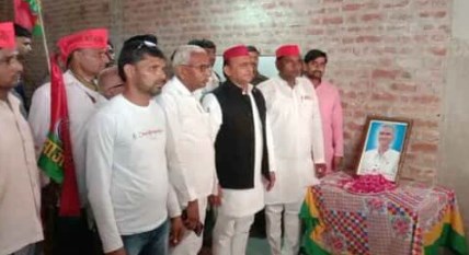 प्रोटोकॉल के तहत केवल इंस्पेक्टर पहुंचे...अखिलेश ने जताई नाराजगी