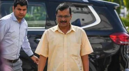 केजरीवाल के बंगले पर खर्च की LG ने मांग ली रिपोर्ट,  AAP की एक और मुश्किल