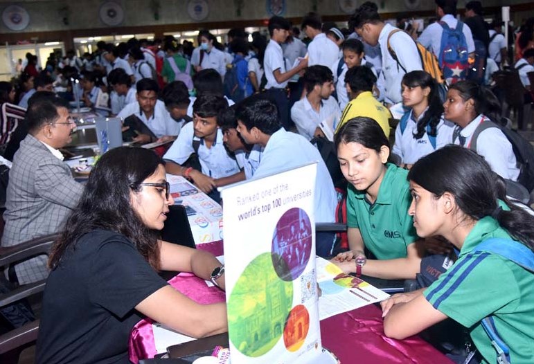 CMS organizes University Fair with participation of 16 countries