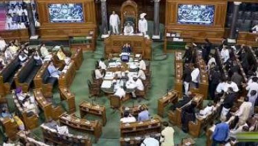 आज भी सही से नहीं चल पाई संसद, मणिपुर और अविश्वास प्रस्ताव पर हंगामा जारी