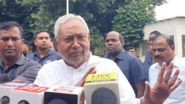 बिना अरविंद केजरीवाल, राहुल गांधी या मल्लिकार्जुन खरगे से मिले पटना लौटे नीतीश कुमार, 