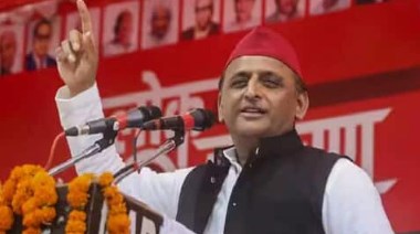 सोशल मीडिया की पिच पर ऐसे लड़ेगी अखिलेश यादव की समाजवादी पार्टी
