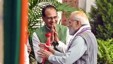CM शिवराज के इमोशनल बयान के क्या मायने? भाजपा के इन 3 प्लान से मामा की बढ़ी टेंशन!