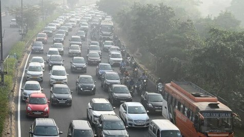 ऑड-ईवन रिटर्न्स, दिल्ली की सड़क पर किस तारीख को कौन सी नंबर की गाड़ी चलेगी; जान लीजिए