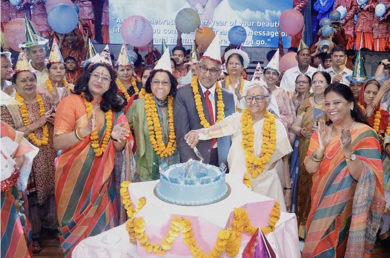 Dr Jagdish Gandhis Birthday celebrated with great joy and happiness