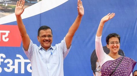 गिरफ्तार होकर भी दिल्ली के CM बने रहेंगे केजरीवाल, जेल में होगी कैबिनेट बैठक; AAP ने कर दिया ऐलान