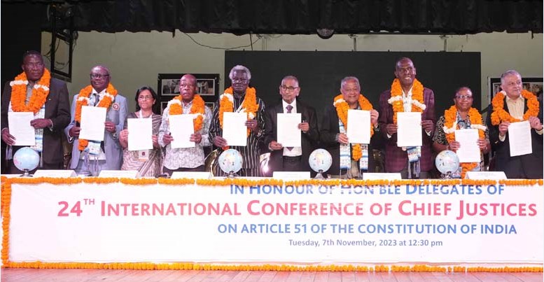 Lucknow Declaration released calling for Meeting  of Heads of Government of all nations