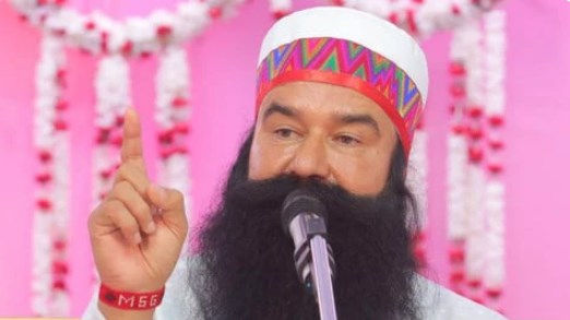 रेप मामले में दोषी गुरमीत राम रहीम फिर जेल से आएगा बाहर, इस बार 21 दिन की मिली पैरोल