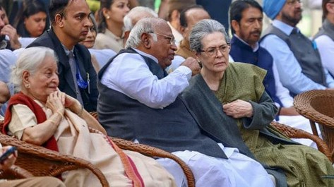 मिजोरम में भी कांग्रेस को लगा तगड़ा झटका, साथी के हार पर भी भाजपा की चांदी