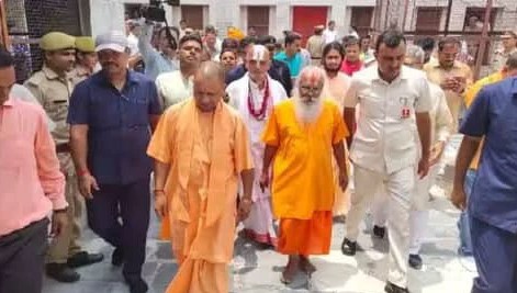 योगी ने अयोध्या के होटल-धर्मशाला में एडवांस बुकिंग कैंसिल की