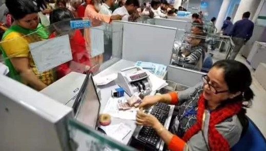 22 जनवरी को बैंकों समेत इन संस्थानों में आधे दिन की छुट्टी का ऐलान, राम मंदिर समारोह के चलते फैसला
