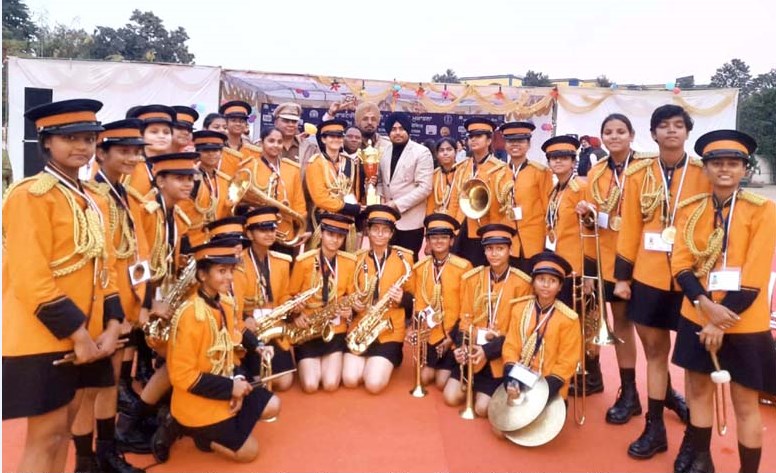 राष्ट्रीय स्कूल बैण्ड प्रतियोगिता में सी.एम.एस.  बैण्ड टीम ने प्रथम पुरस्कार जीता